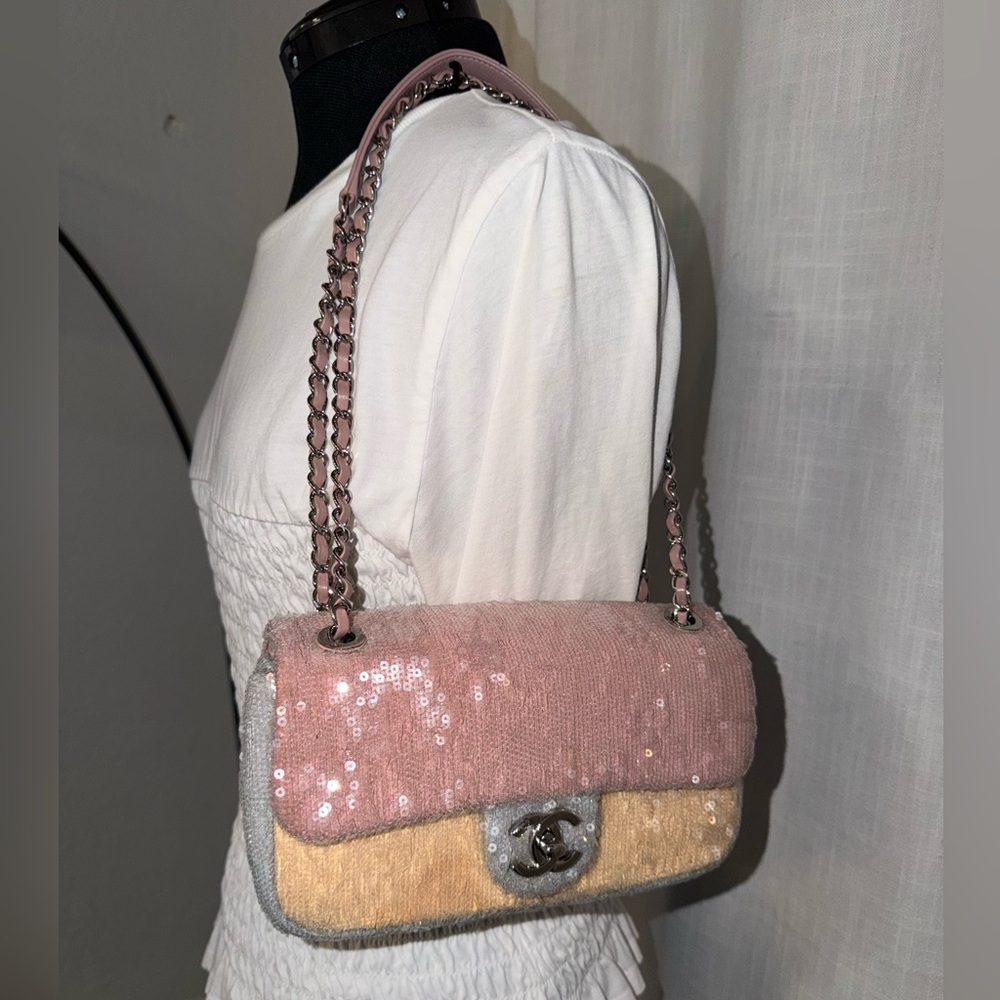 Chanel Mini Waterfall CC Flap Bag
Sequins